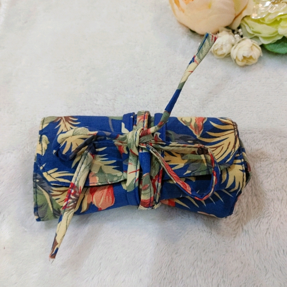 Travel Jewelery Pouch/case